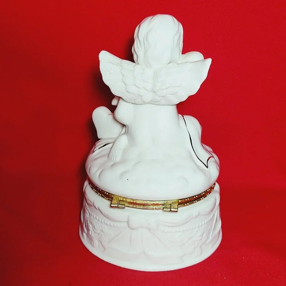 Vintage Porcelain Cupid Cherub Angel Trinket Jewelry Box Gold Trim